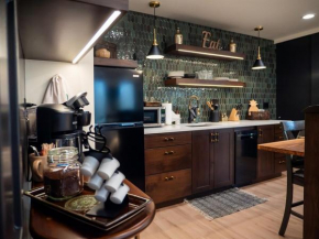 Downtown Boise Sunset Ave Romantic Private Suite